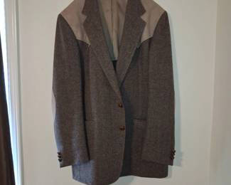 Dallas Western Apparel Brown Herringbone Sport Coat with Suede Yokes and Elbow Patches