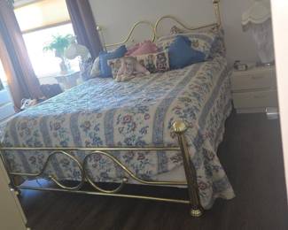 Vintage Brass Bed Frame with Heart Motif