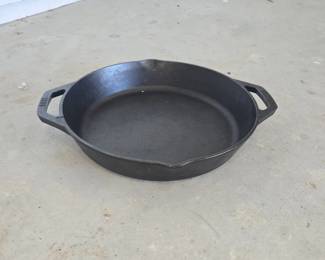 Lodge SKL Dual Handle Cast Iron Skillet