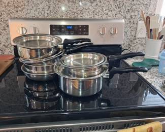 Kitchen Craft West Bend Waterless Stainless Steel Cookware Set