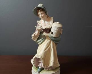 Classic Gallery Collection C Porcelain Figurine