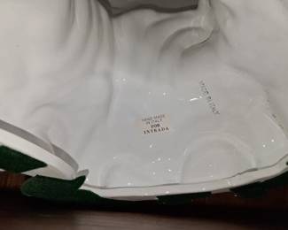 Intrada Italy Majolica Chicken Figurine second image