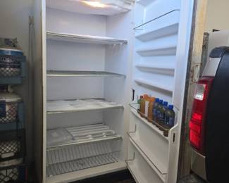 Kenmore Upright Manual Defrost Freezer second image