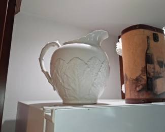 Etruscan Majolica Cabbage Leaf Pitcher