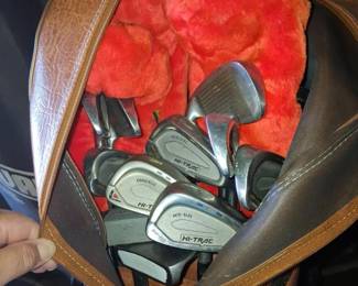 HiTrac MidSize Golf Club Set with Bag and Cart third image