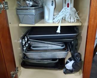Kitchen Baking Utensils and Hand Mixer Lot