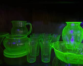 Uranium glass
