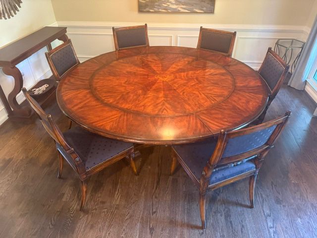 Round Pedestsl Dining Table 58” to 82”