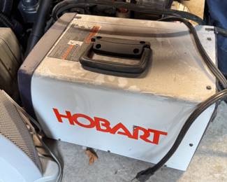 HOBART Handler 140 MIG Welder