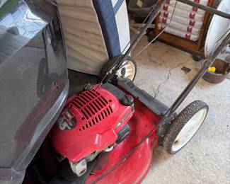 TORO 65 HP Lawn Mower