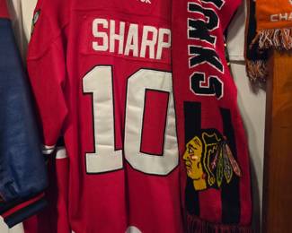 Chicago Blackhawks Patrick Sharp #10 Reebok NHL Hockey Jersey & Chicago Blackhawks Red and Black Knit Scarf with Team Logo