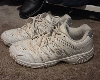 K-Swiss