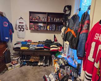 Chicago Bears, Chicago Cubs & Chicago Blackhawks Sports Memorabilia Collection, NFL & NHL Jerseys, Leather Jackets, MLB Bobbleheads, Graphic T-Shirts, Athletic Apparel, Shoes & Collectibles