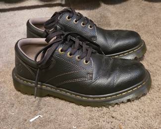 Dr. Martens Ashfeld Lace-up Oxford