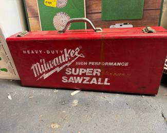 Milwaukee Reciprocating Saw & Metal Carrycase
