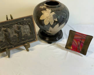 Lot 13: Vintage Asian Small Decor
