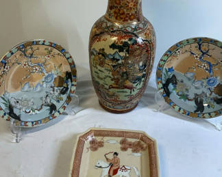 Lot 22: Assorted Asian decorative ceramics: vase, plates, and dish
