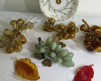 Lot 36: Decorative glass fruit clusters and porcelain plate