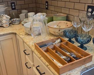 kitchen wares