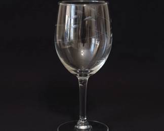 Princess House Heritage Etched Crystal Wine Glass