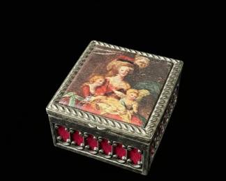 Vintage Musical Keepsake Box with Marie Antoinette Portrait