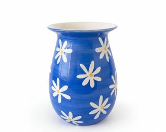 Hausen Ware Inc. Daisy Pattern Vase