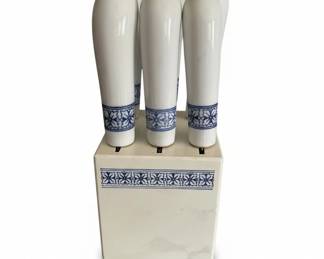 Vintage Blue  White Floral PorcelainHandled Spreader Set with Storage Block