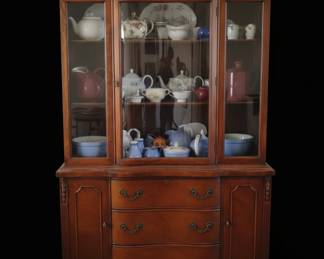 Vintage Bassett Queen AnneStyle China Cabinet