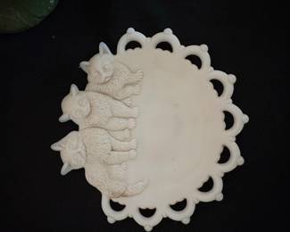 Westmoreland Milk Glass Three Kittens Plate with Reticulated Edge