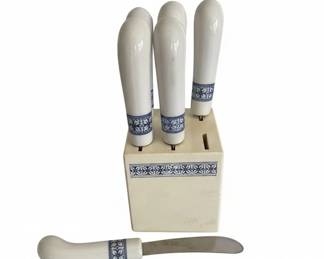 Vintage Blue  White Floral PorcelainHandled Spreader Set with Storage Block second image