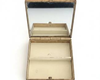 Vintage Portrait Pill Box second image