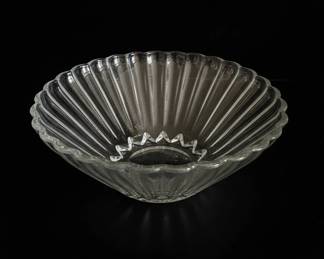 Vintage Star Pattern Clear Glass Serving Bowl with Scalloped Edge