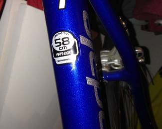 Road Bike - Cannondale Synapse 58cm (L)