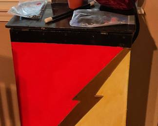 Magicians cabinet