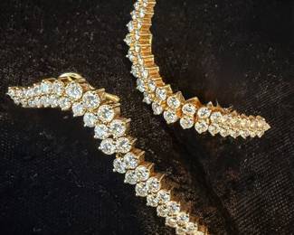 14kt and diamond earrings