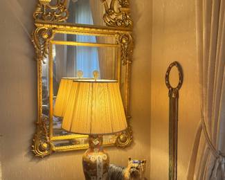 One half of pairs of mirrors, lamps and chests