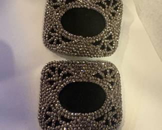 Shoe clips