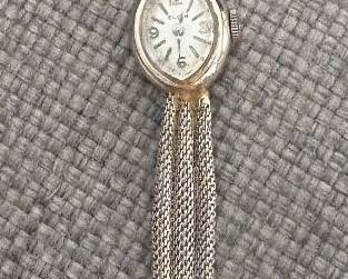 14kt Elgin white gold ladies watch (works)