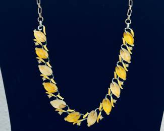Star Vintage Jewelry 