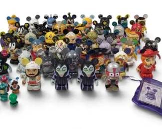 40 Disney Vinylmation Figures & Accessories – Vintage Character Collection, Rare Designs