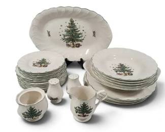 26-Pc Nikko Christmas Tree Dinnerware Set – Plates, Bowls & Completer Pieces