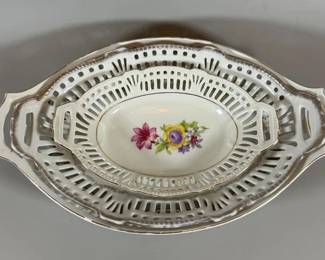 Pierced porcelain oval serving dishes
