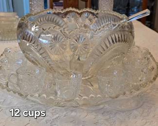 Vintage L. E. Smith pressed glass punch bowl set