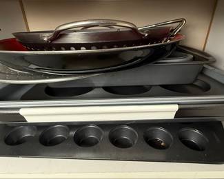 Assorted Bakeware Collection with Springform Pans, Muffin Tins, and Decorative Pie Dish