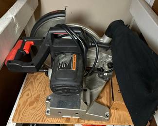 Craftsman 10-inch Compound Miter Saw