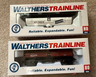 Walthers Trainline HO Scale Tank Cars