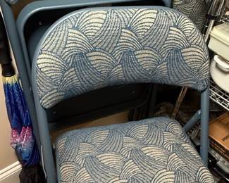 MECO Sudden Comfort Deluxe Fabric Padded Folding Chair