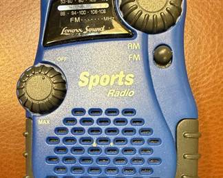 Lenoxx Sound PR-35M Sports Radio