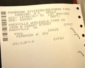 Pembrook Style Dining Set