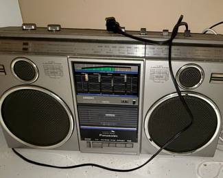 Panasonic Ambience 4-Speaker System Boombox